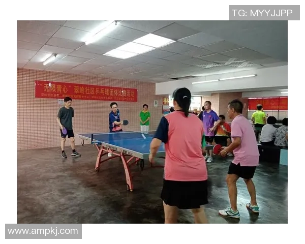 杨娜独家分享:深入解析足球技巧与战术心得,助你提升球场表现